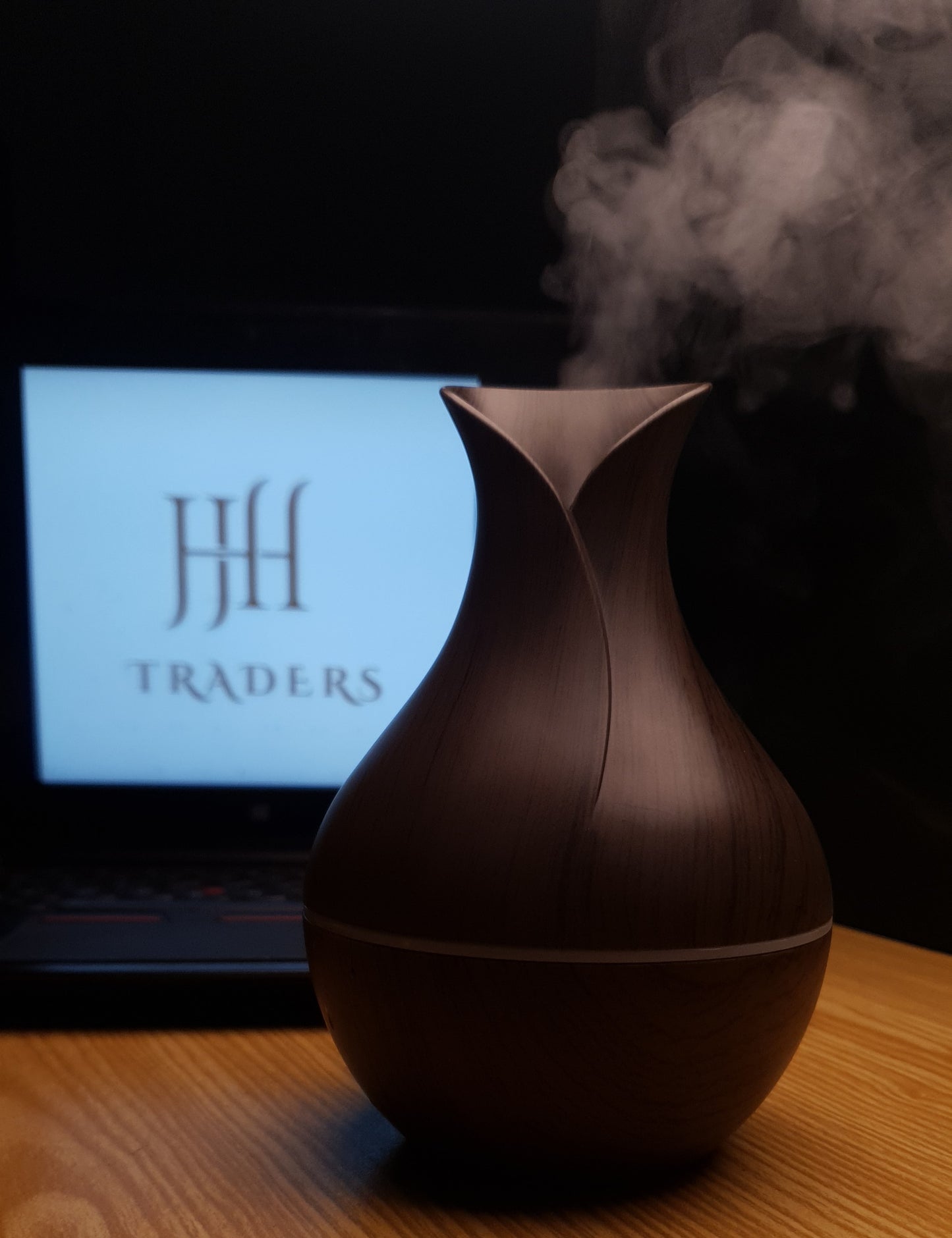 Vase Wood Air Humidifier-Light Wood and Dark Wood Colors-Ultrasonic Wood Air Humidifier – Elegant, Wood Design, Quiet & Relaxing.